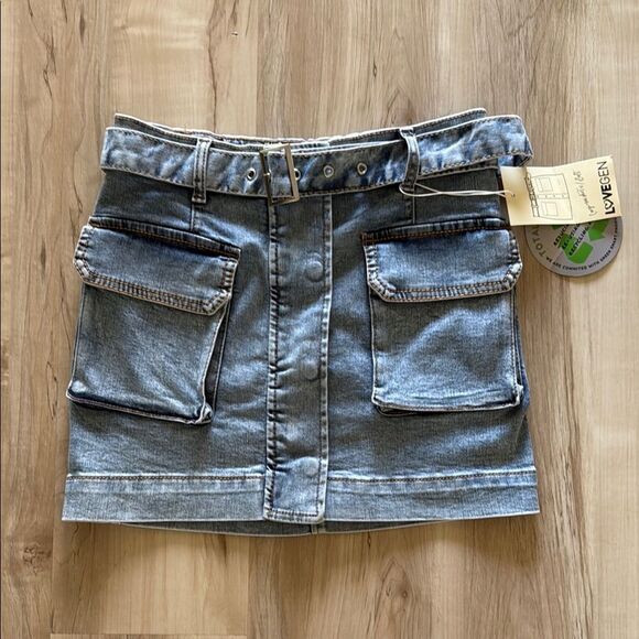 NEW Denim Mini Cargo Skirt - Picture 1 of 3